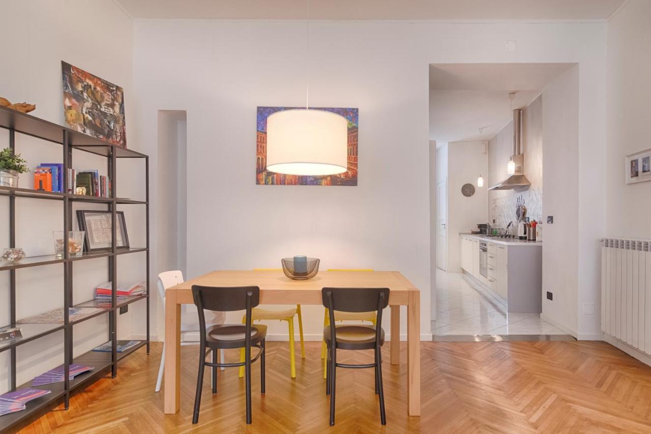 Mihaela Apartment - Charme Near The Station Трієст Екстер'єр фото